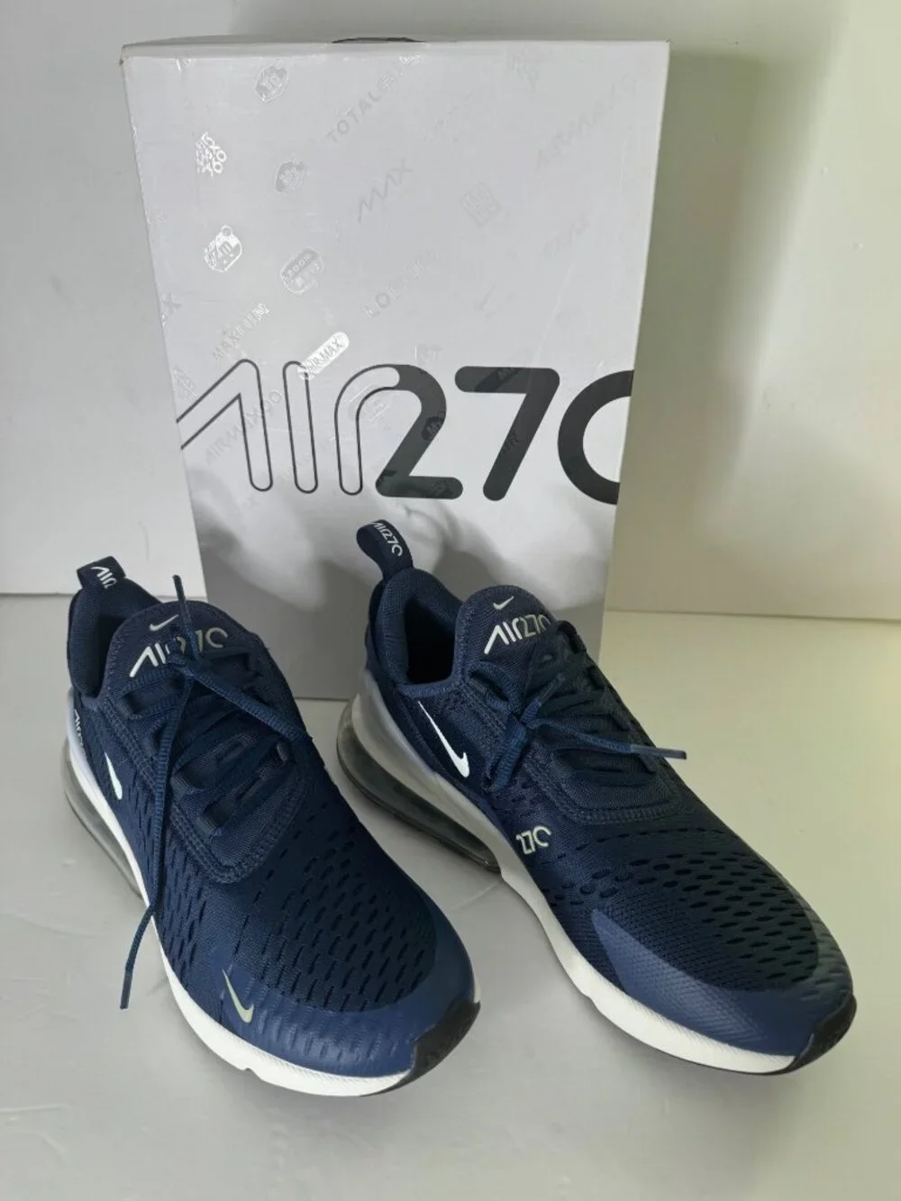 NIB Nike Air Max 270 Navy White Sneakers Mens Size US 8 EU 41